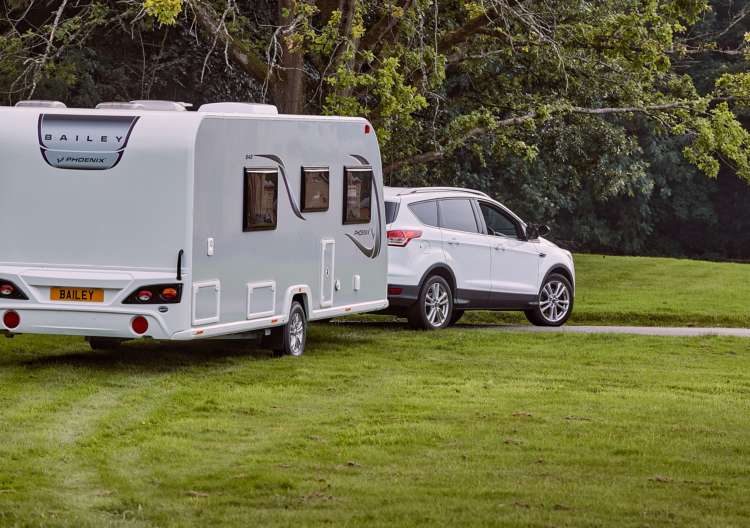 10 Phoenix Plus Driving Shot Rear